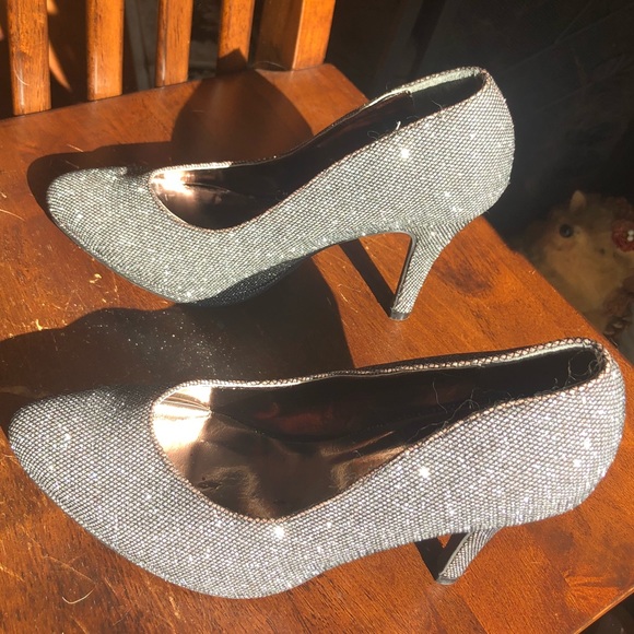 kiss and tell Shoes - Silver sparkle over gunmetal Kiss and Tell pumps